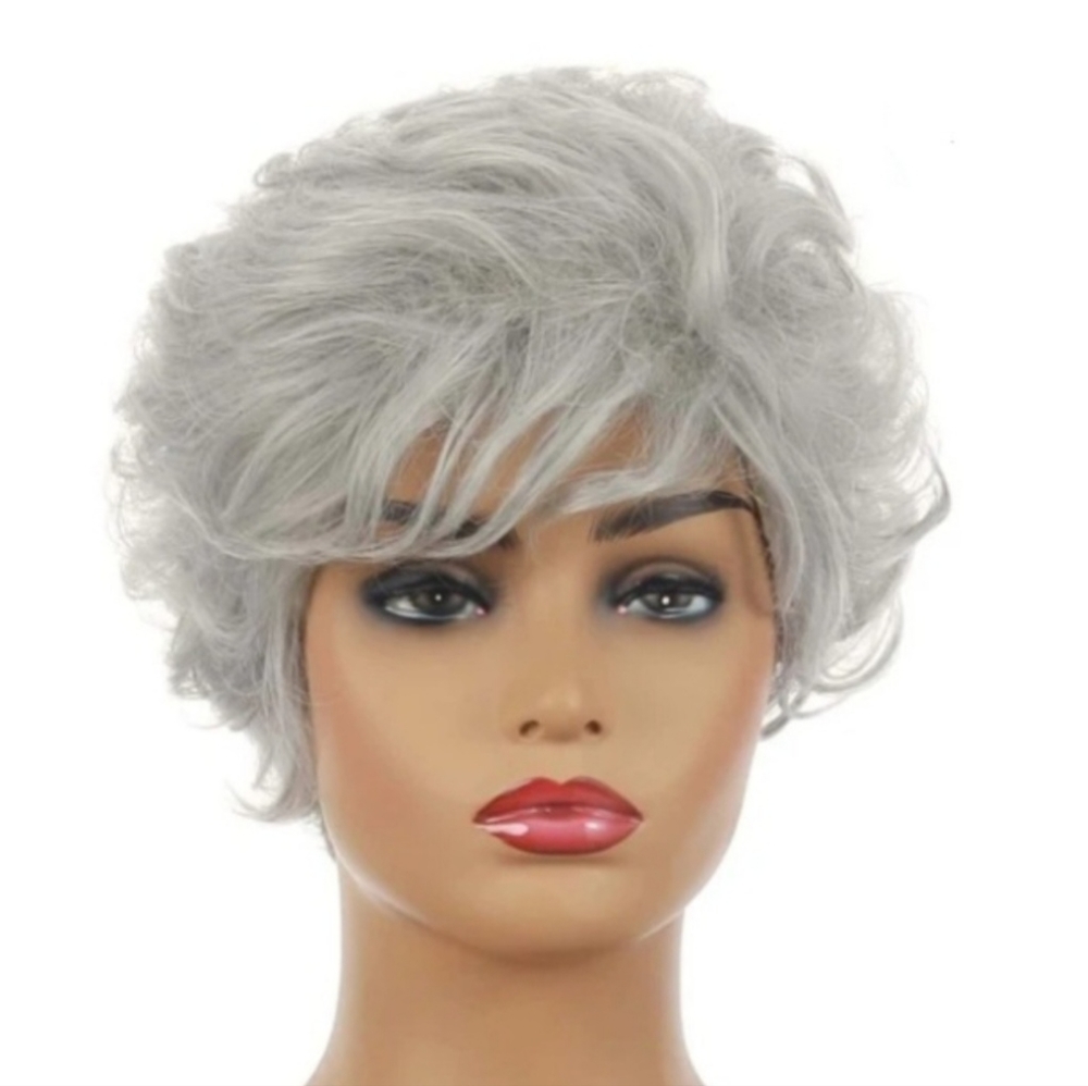 Grey Short Curly Wig with heat resistance hair